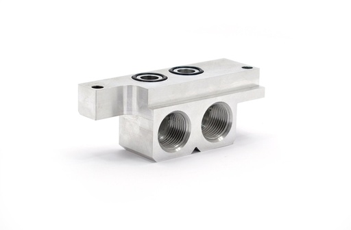 [CTR-22-632] Canton Racing Products 22-632: 22-632 Remote Oil Filter Adapter GM LS1